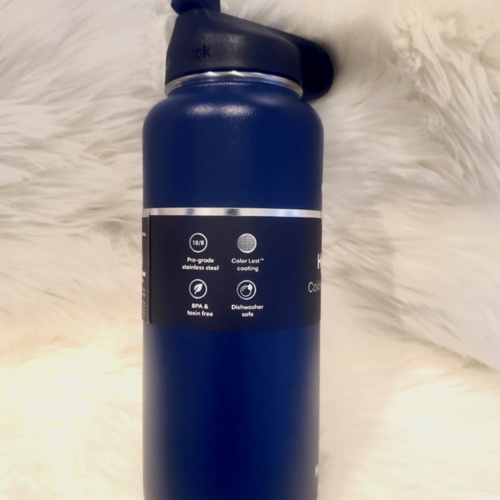 Hydro flask 32-Ounce water bottle
